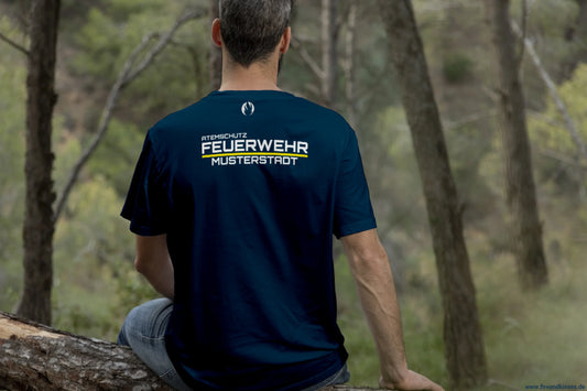 Feuerwehr t-shirt - deine agt-wechselkleidung mit wunsch-ortsname - t-shirt - deine agt-wechselkleidung