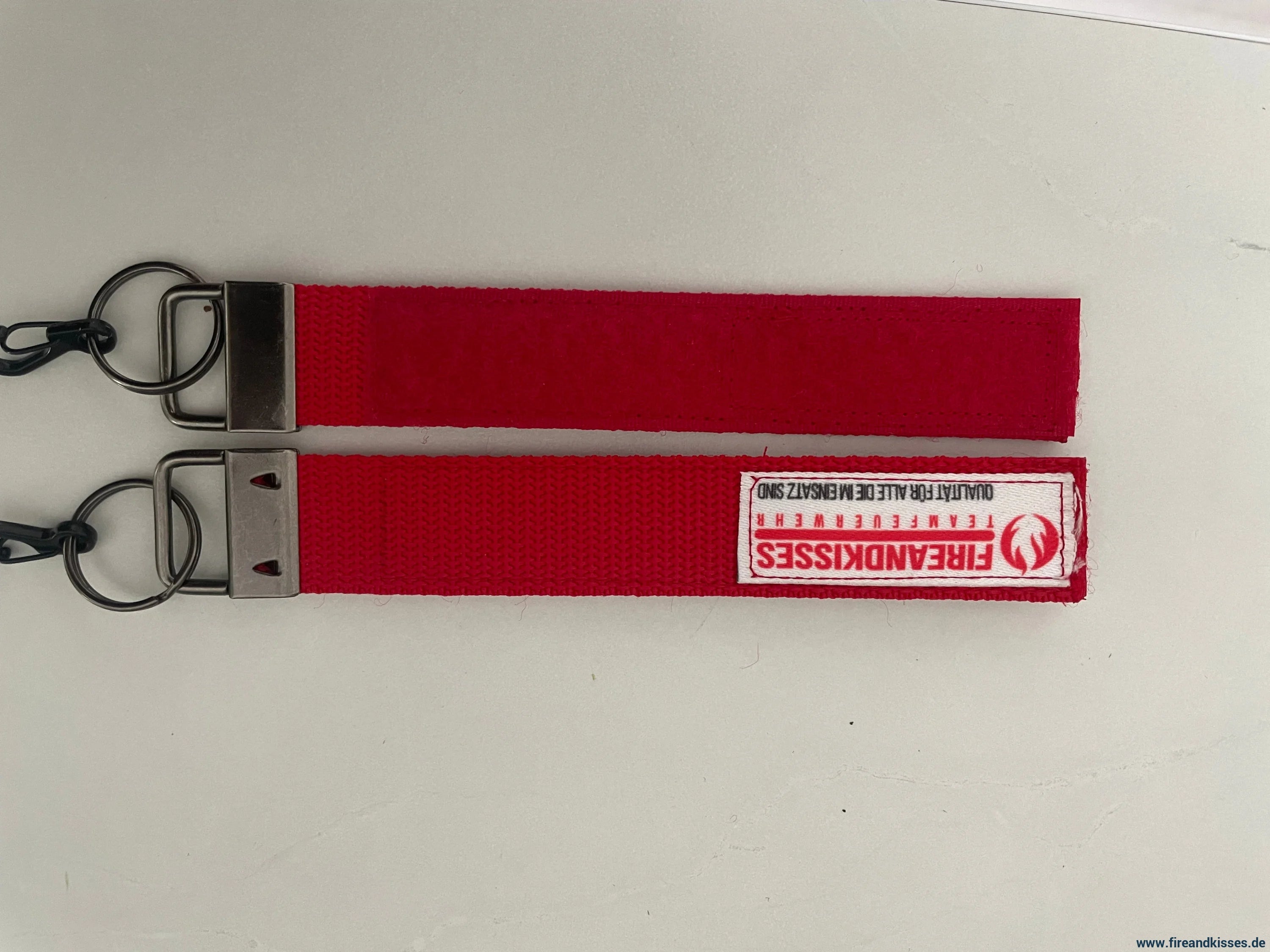 Atemschutzüberwachungsanhänger mit flauschband – robustes zubehör für feuerwehr und einsatzkräfte - flauschband