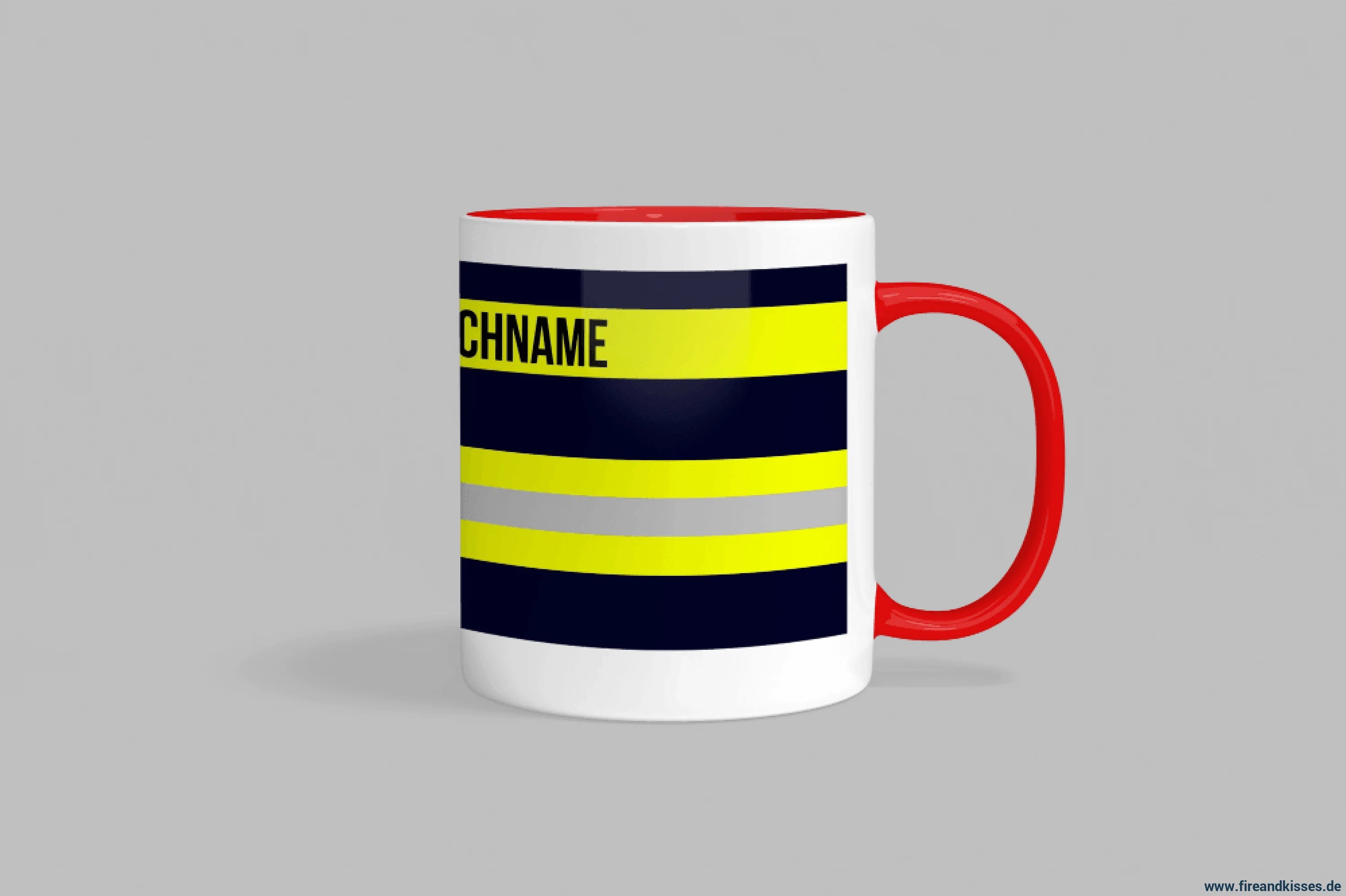 Fireandkisses feuerwehr-tasse „wunschtext“ – personalisierbar - roter henkel & rand - tasse feuerwehr-tasse „wunschtext“