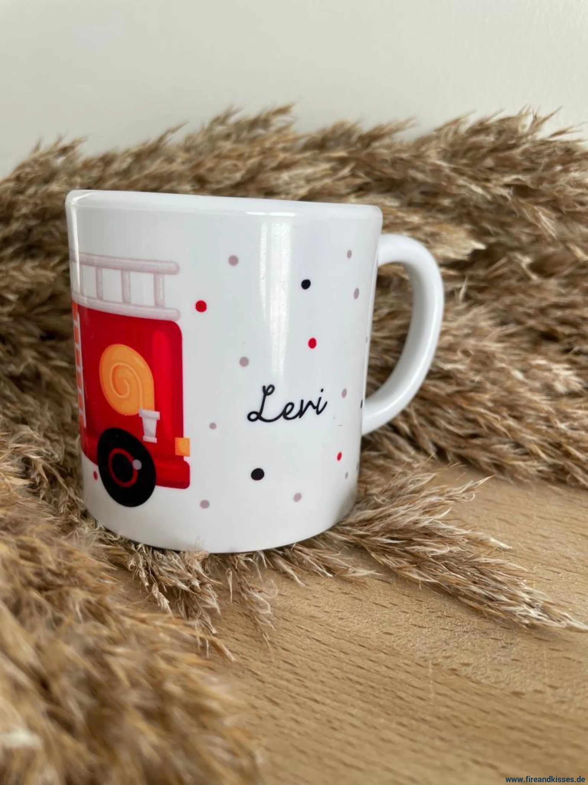 Fireandkisses kindertasse „feuerwehr“ – personalisiert mit wunschname - kindertasse „feuerwehr“