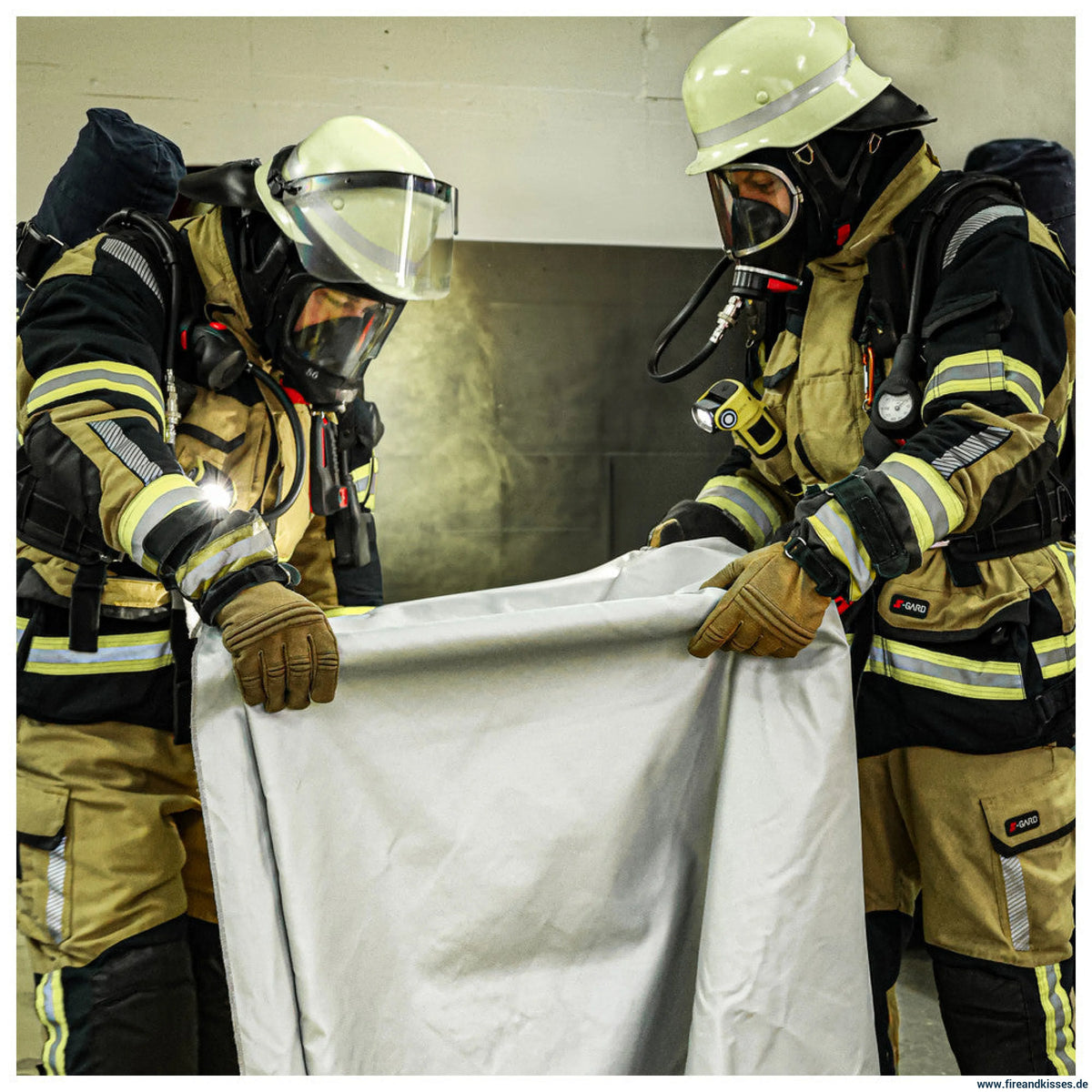 Rauchschutzvorhang Feuerwehr Dönges Smoke Defender 70-115cm 190cm