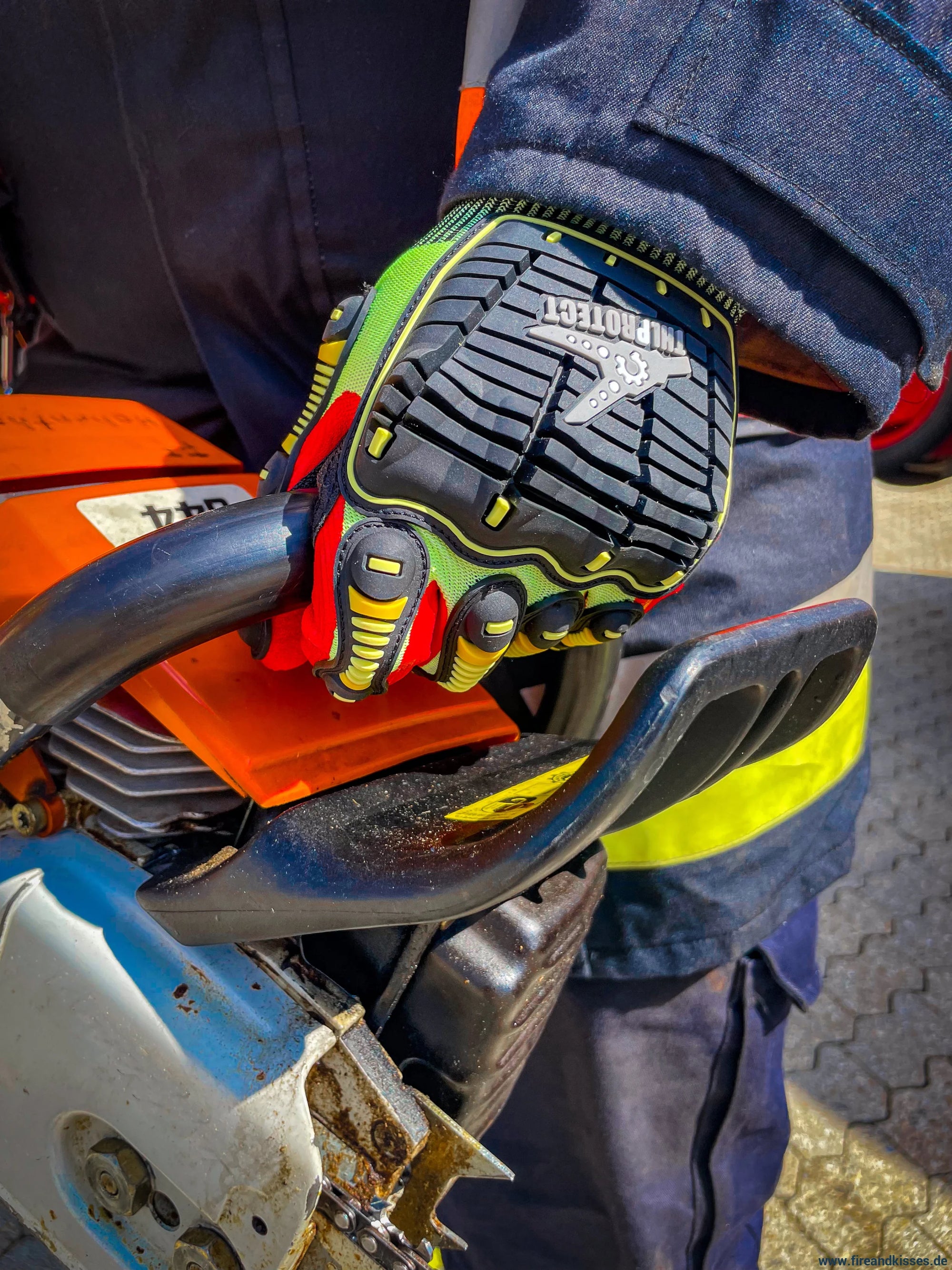 Thl-protect feuerwehrhandschuh – hochwertiger thl handschuh für technische hilfeleistung - thl-protect