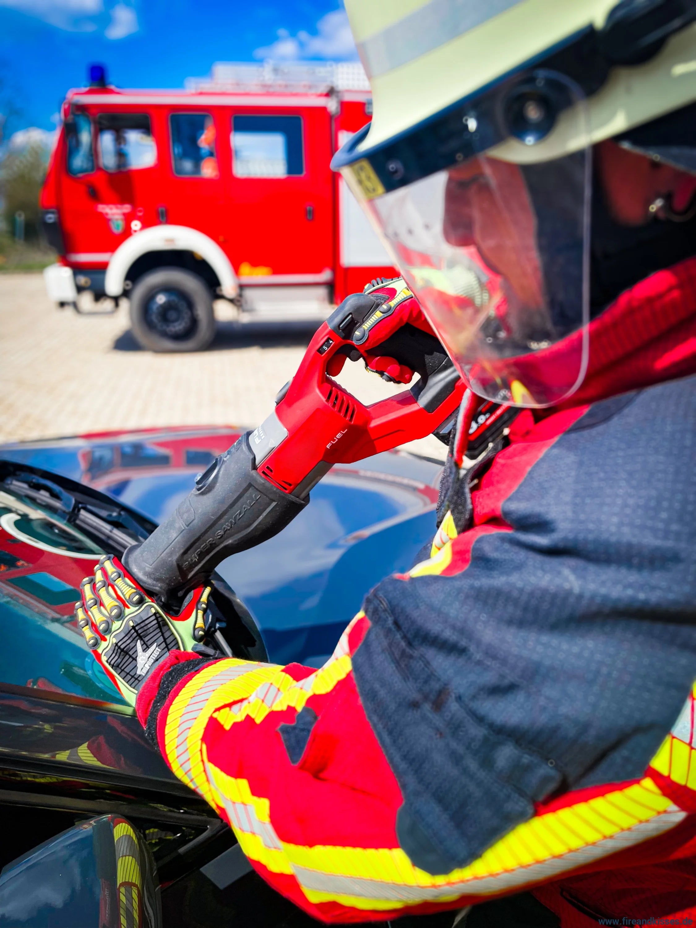 feuerwehr handschuh THL-Protect Feuerwehrhandschuh THL Handschuh für technische – Fireandkisses